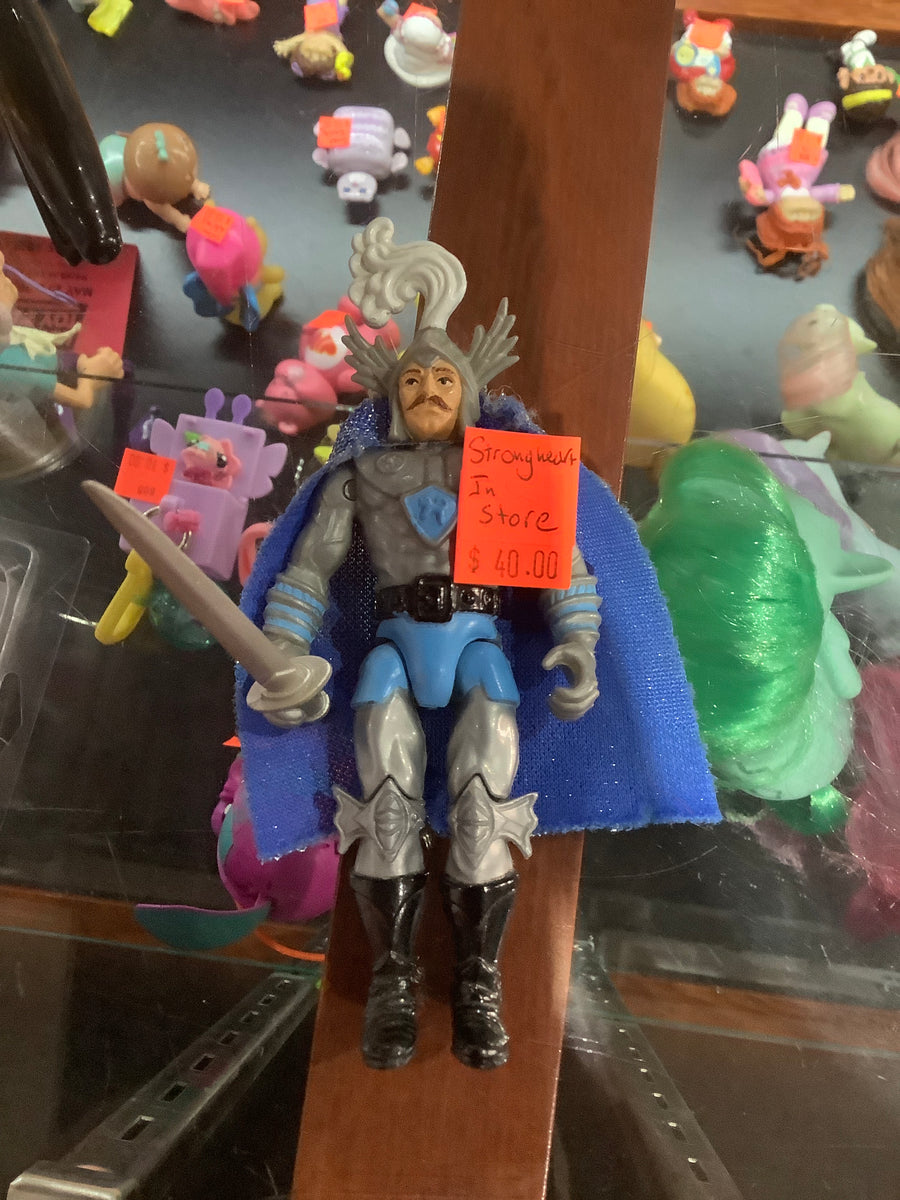 Advanced Dungeons & Dragons Strongheart in store Cherry Bomb Toys