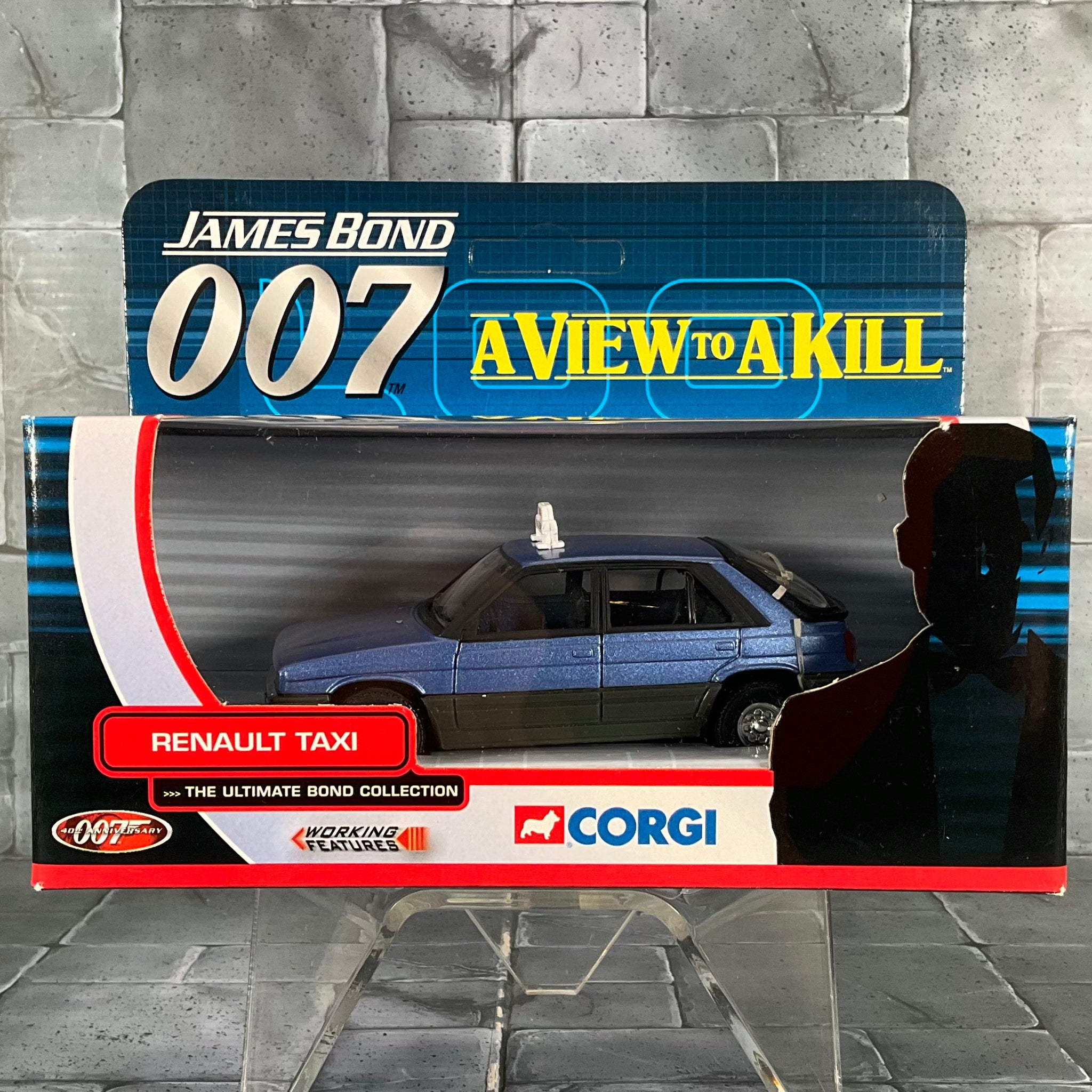 007 James Bond Corgi - A View To A Kill Renault Taxi