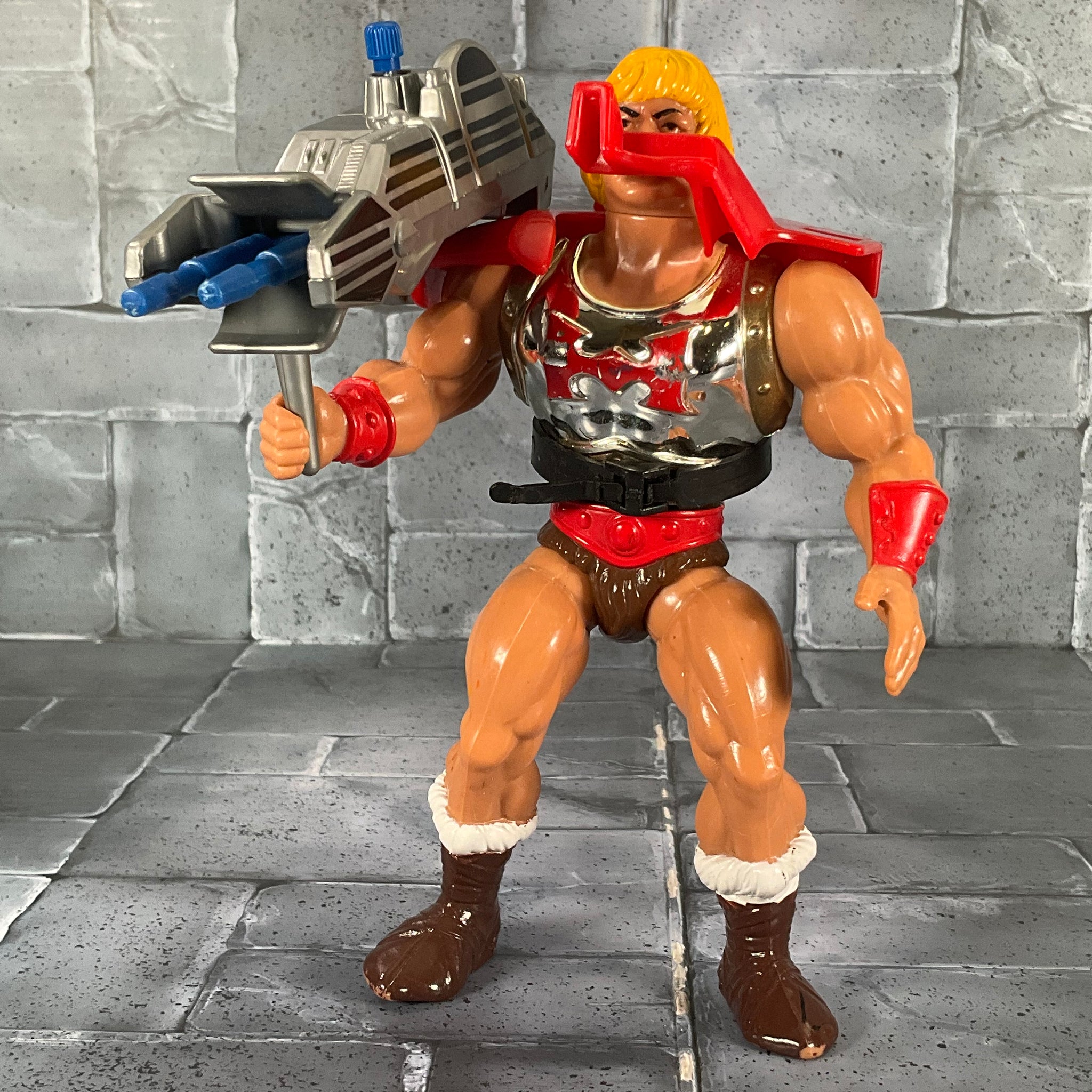 Vintage Masters of the Universe - Megalaser Flying Fists He-Man