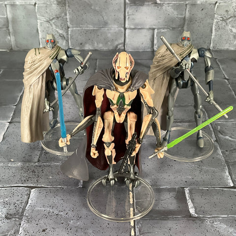 General Grievous and 2 Magnaguard