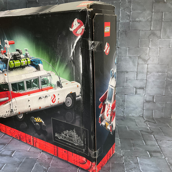 LEGO Icons - 10274 Ghostbusters Ecto-1 With LED Light Kit