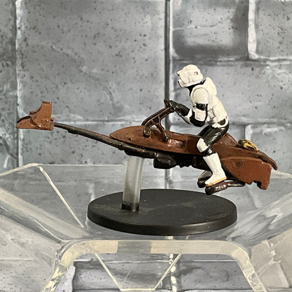 Star Wars Miniatures 34/60 Scout Trooper on Speeder Bike