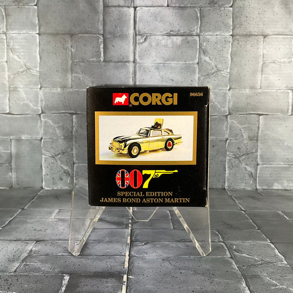 007 James Bond Corgi - Special Edition Gold Aston Martin