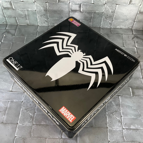 Mezco One:12 Black Suit Spider-Man