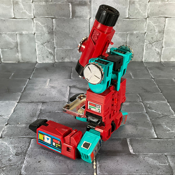 Transformers: G1 - PERCEPTOR Complete in Box (Takara)