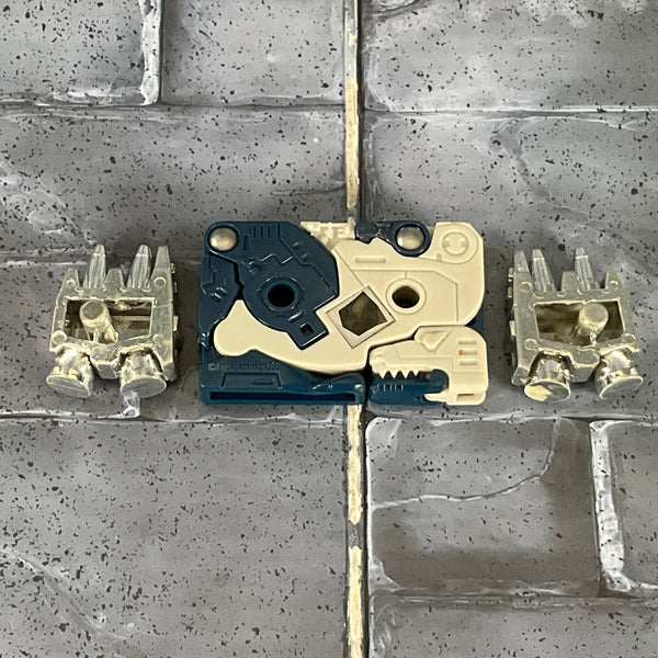 Transformers: G1 - Overkill / Soundwave’s Dino Tape (Takara)