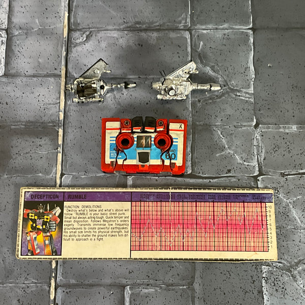 Transformers: G1 - Red Frenzy / Rumble (Takara)