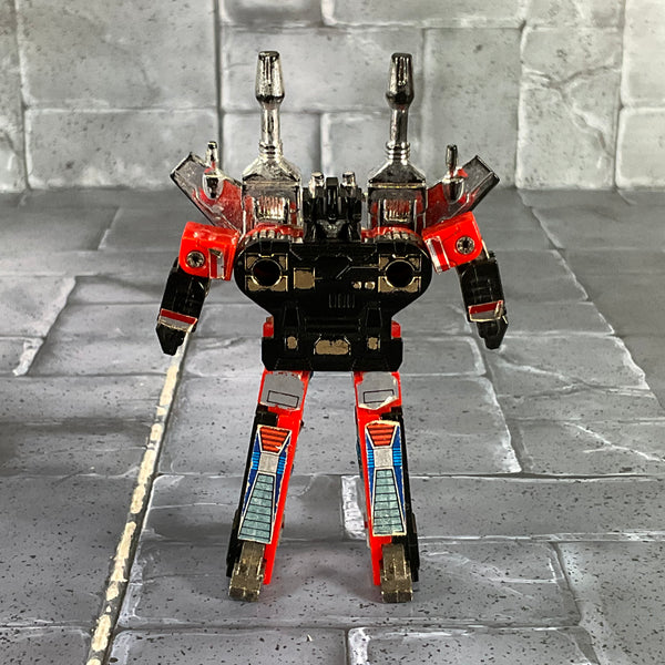 Transformers: G1 - Red Frenzy / Rumble (Takara)