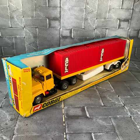 Corgi Toys - 1106 - Mack Container Truck and Trailer