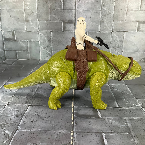 Vintage Kenner Star Wars - Dewback and Stormtrooper