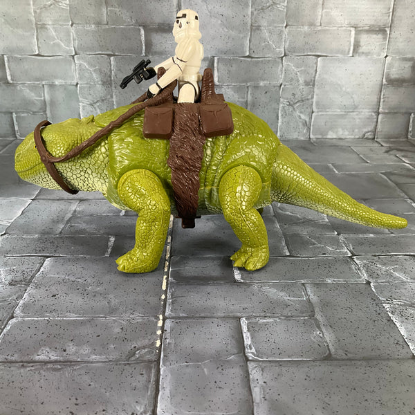 Vintage Kenner Star Wars - Dewback and Stormtrooper