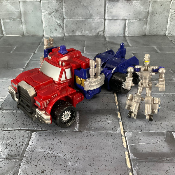 Transformers Armada Optimus Prime Deluxe Class with Over Run