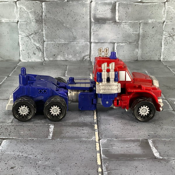 Transformers Armada Optimus Prime Deluxe Class with Over Run