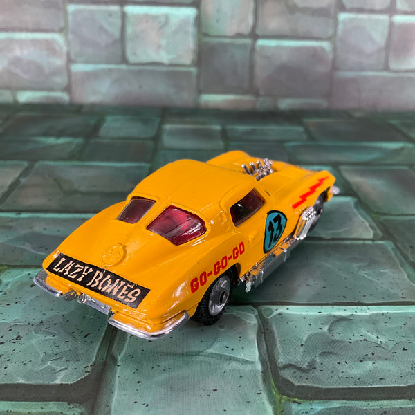 Corgi Toys - 337 - Customized Chevrolet Corvette Sting Ray